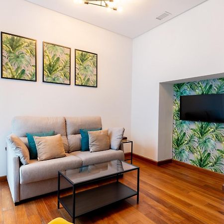 Ry Aparcamiento Incluido Junto A Catedral Ideal Parejas Sevilla Exteriör bild
