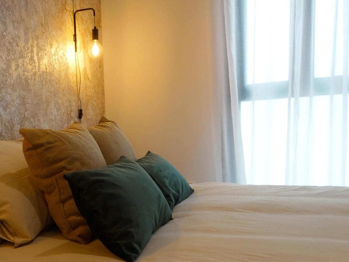 Ry Aparcamiento Incluido Junto A Catedral Ideal Parejas Sevilla Exteriör bild