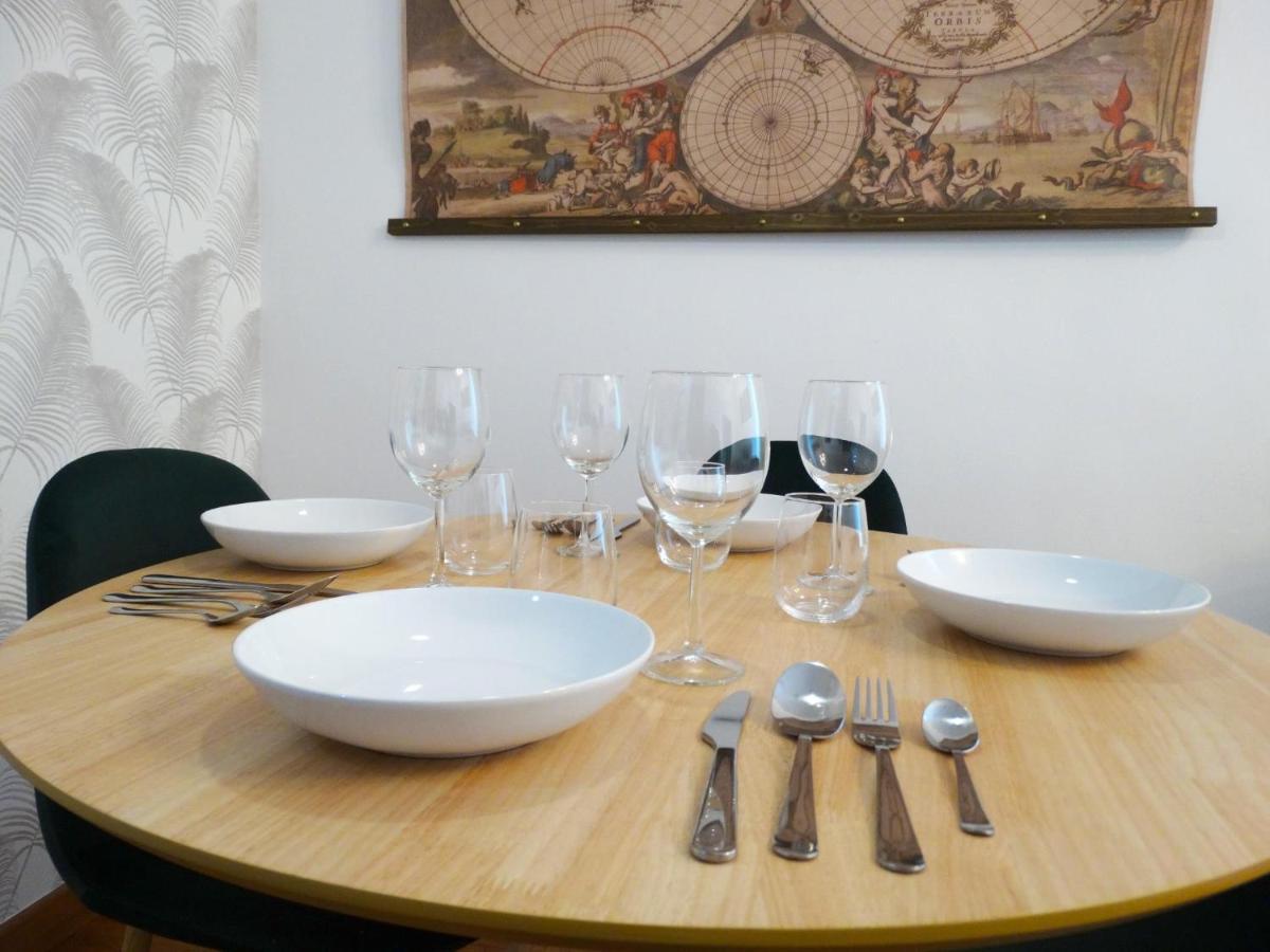 Ry Aparcamiento Incluido Junto A Catedral Ideal Parejas Sevilla Exteriör bild