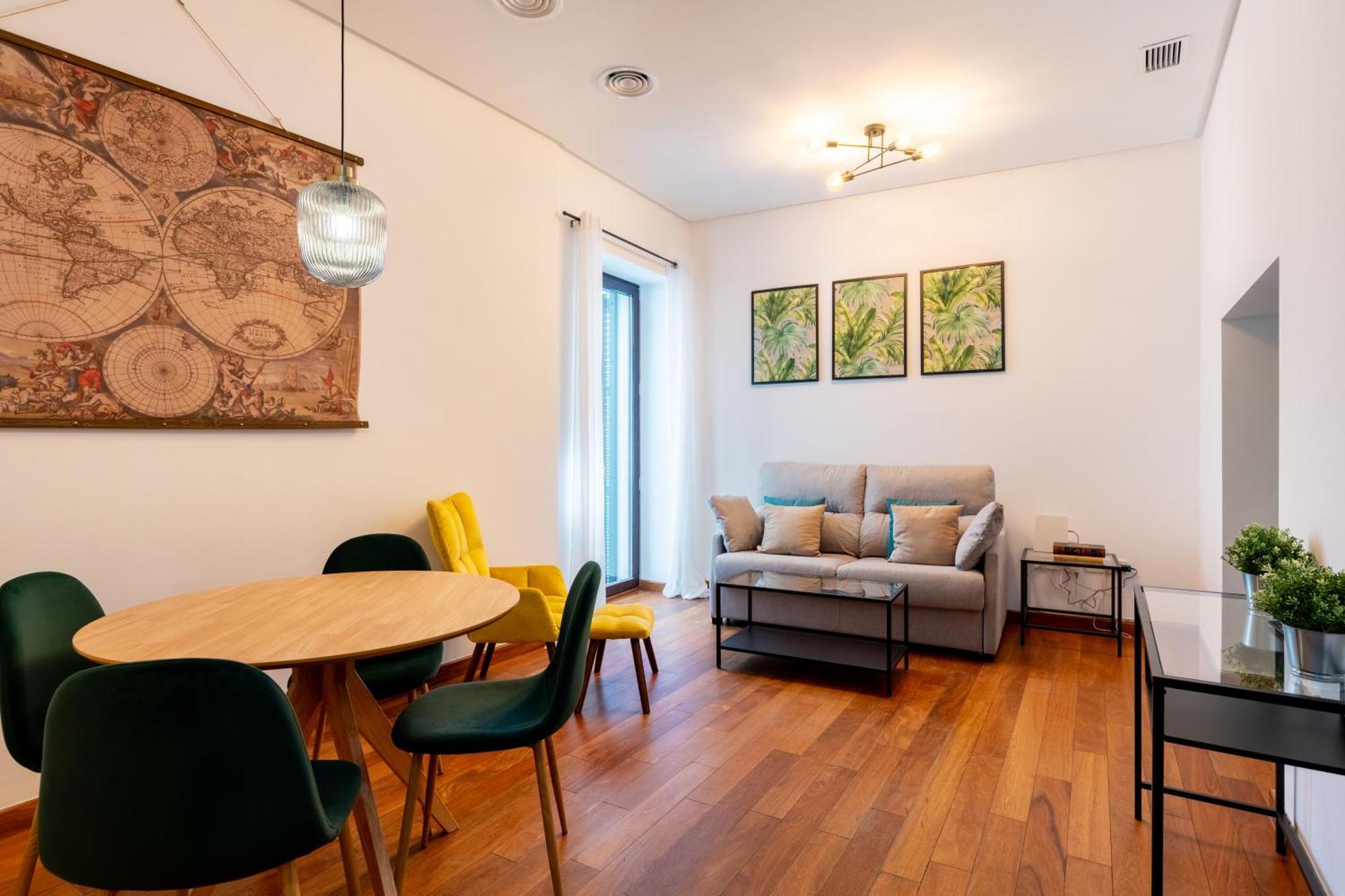 Ry Aparcamiento Incluido Junto A Catedral Ideal Parejas Sevilla Exteriör bild